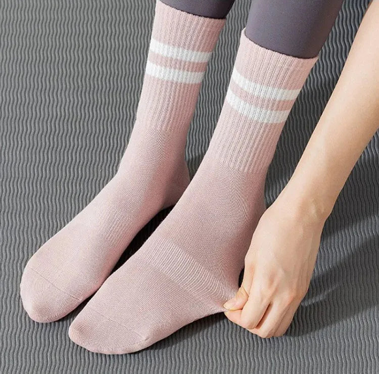 SKIN ELITE CO™ Pilates Grip Socks